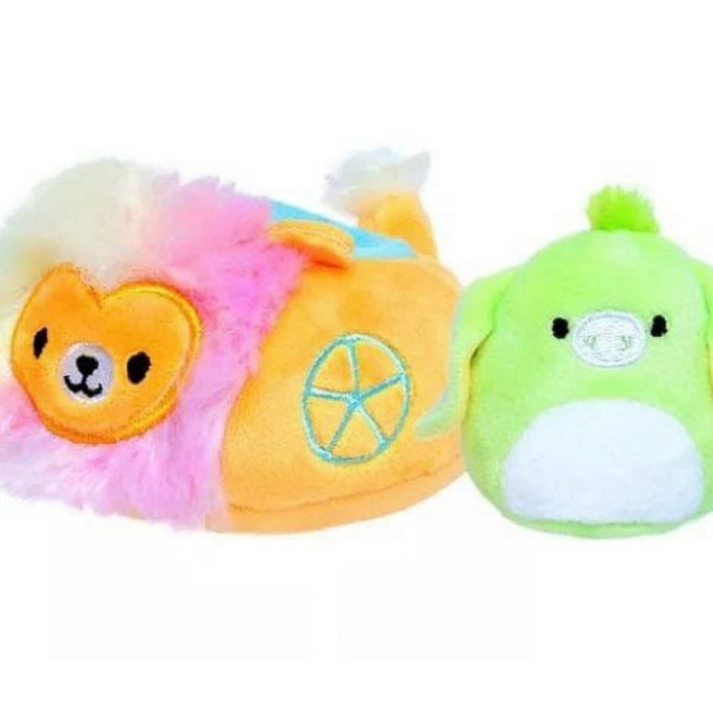 Kellytoy Squishville Mini Squishmallow Plush | Green Pig in Vehicle